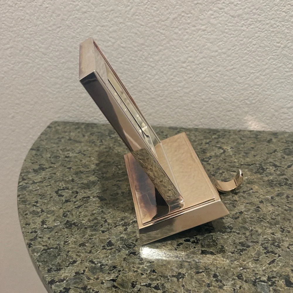 Pottery Barn Frame Holder